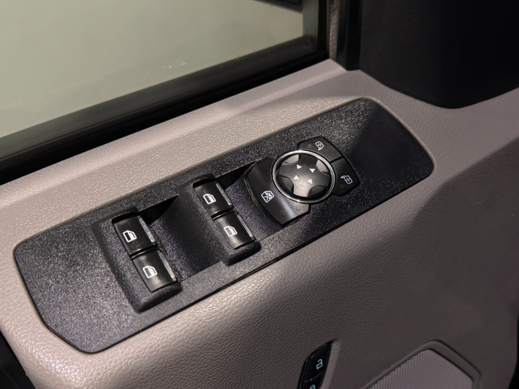 2022 Ford F-250 Image 29