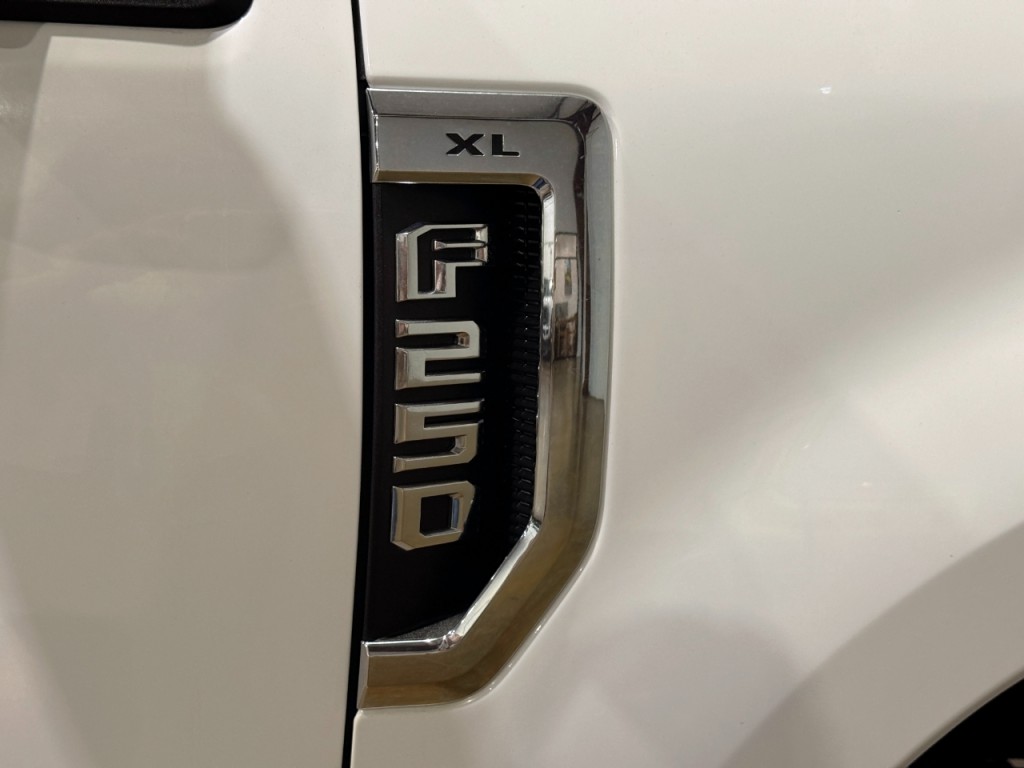 2022 Ford F-250 Image 42