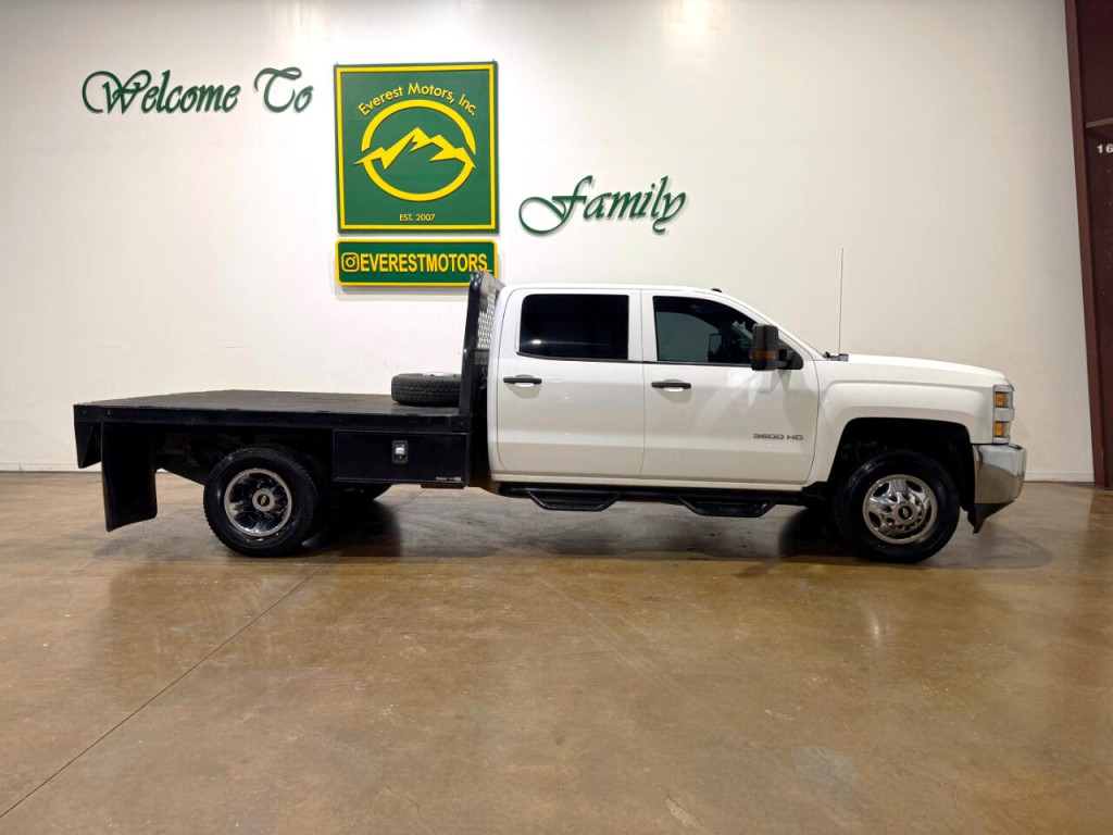 2015 Chevrolet Silverado 1500 Image 2
