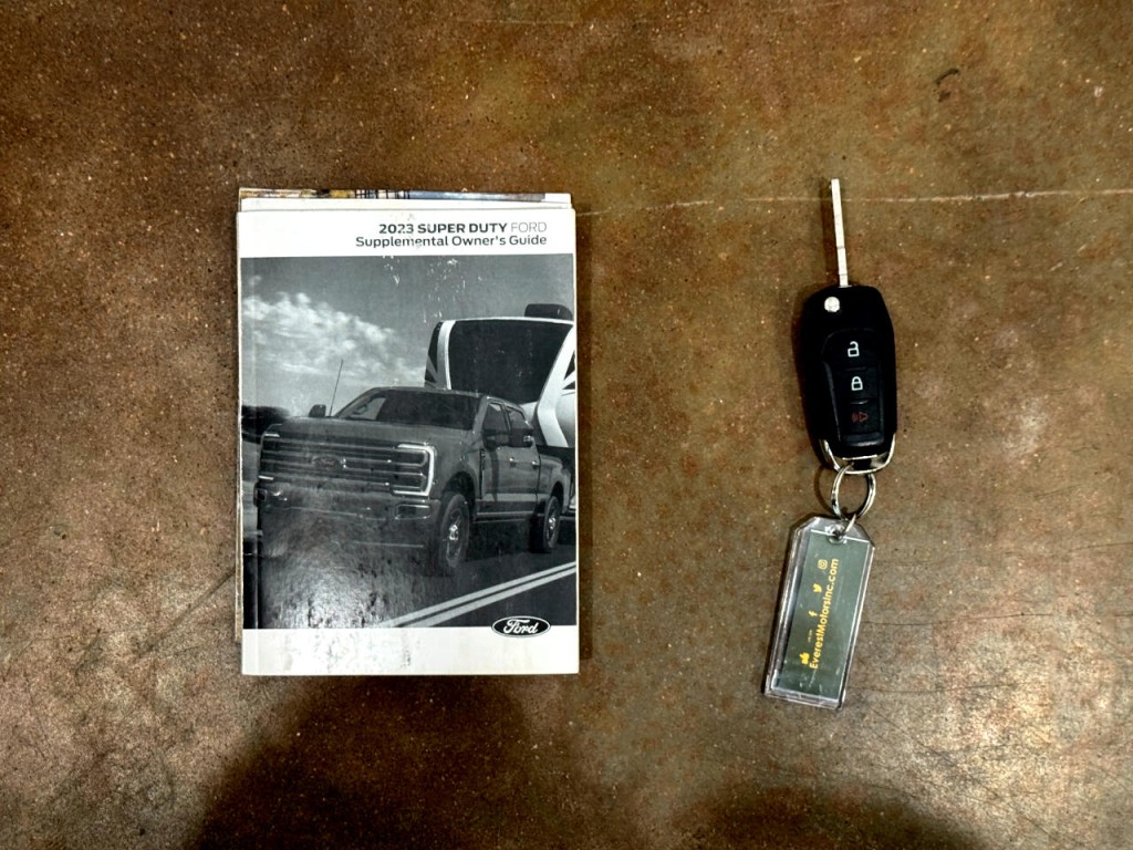 2023 Ford F-250 Image 4