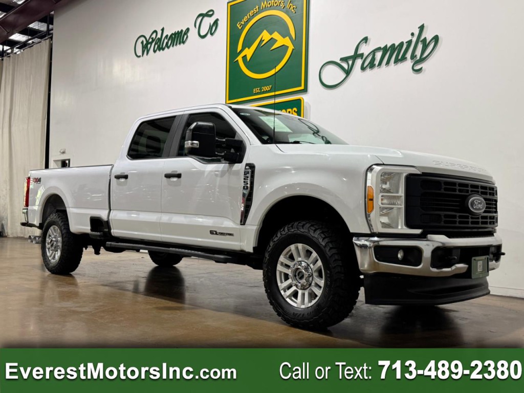 2023 Ford F-250 Image 1
