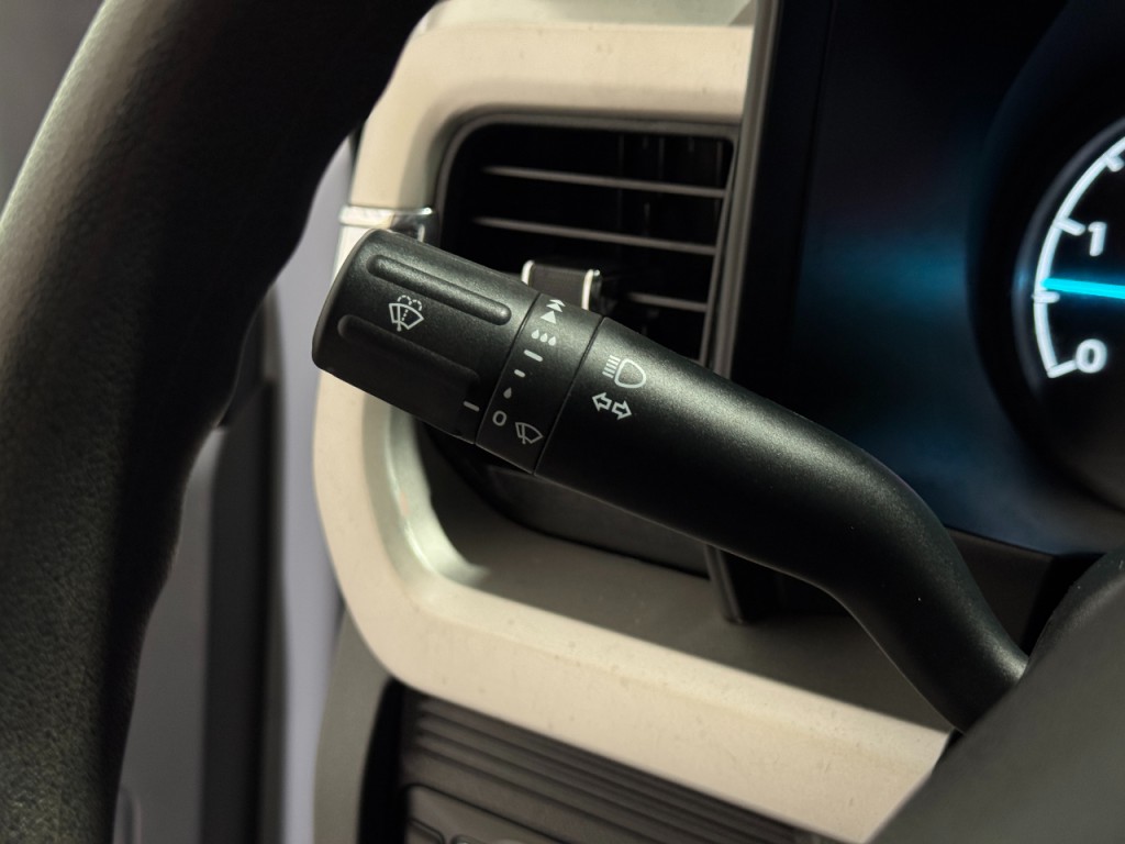 2023 Ford F-250 Image 24