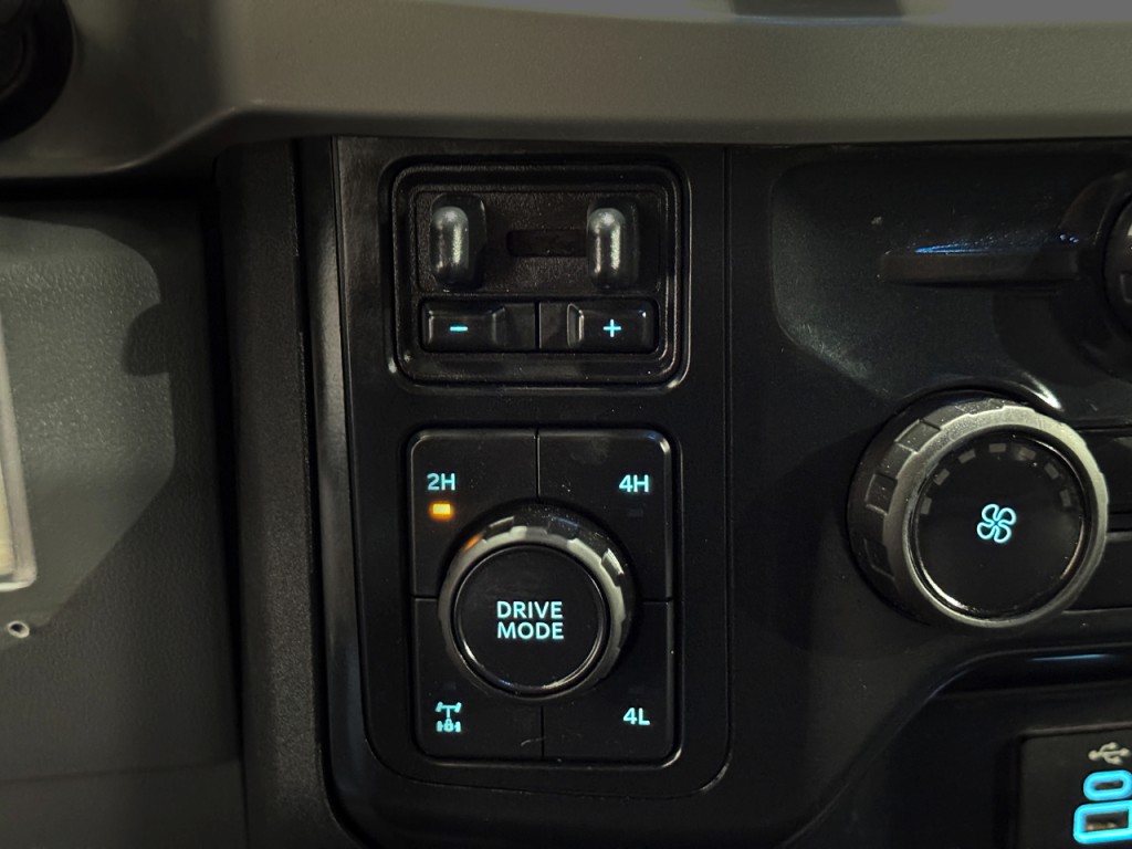 2023 Ford F-250 Image 26