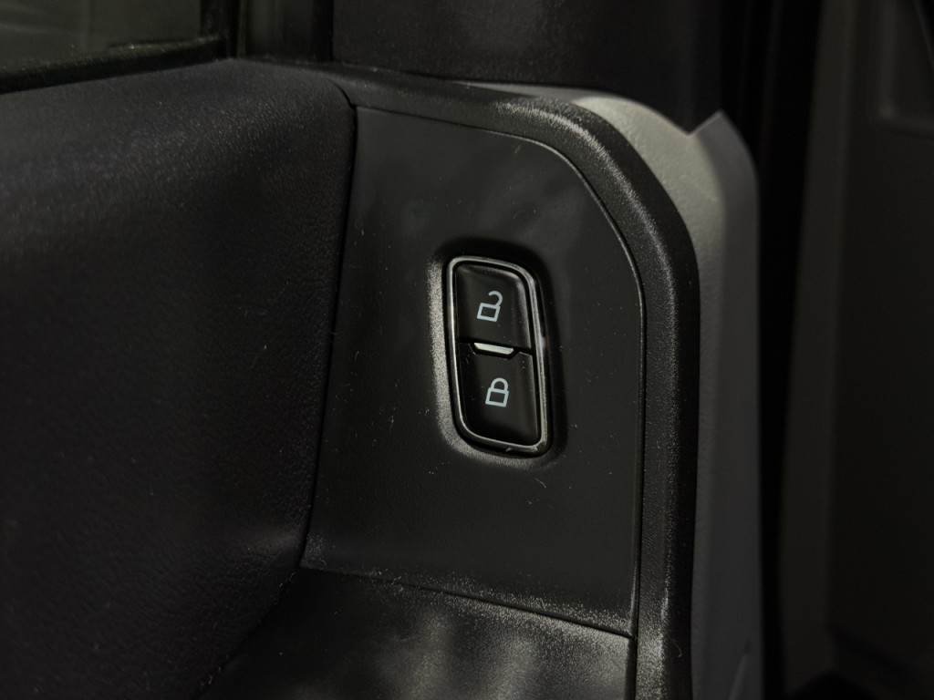 2023 Ford F-250 Image 30