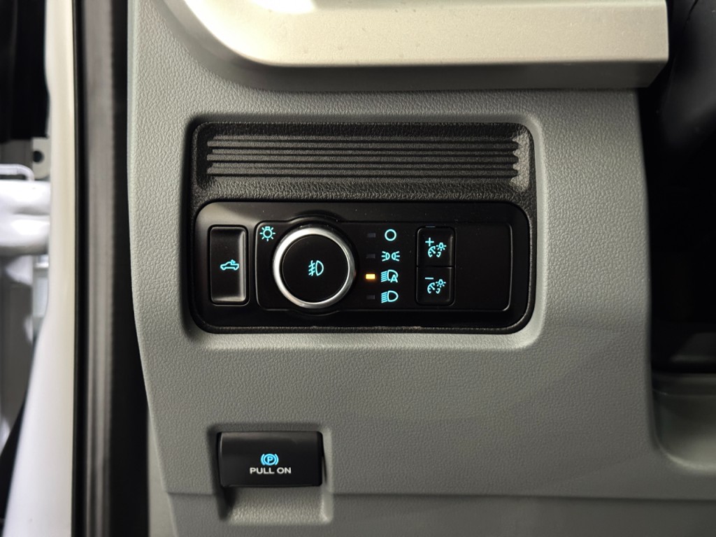 2023 Ford F-250 Image 31