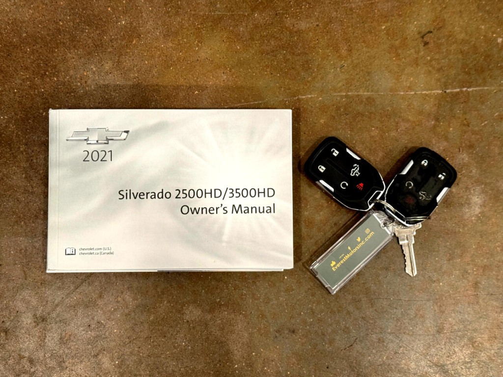 2021 Chevrolet Silverado 1500 Image 3