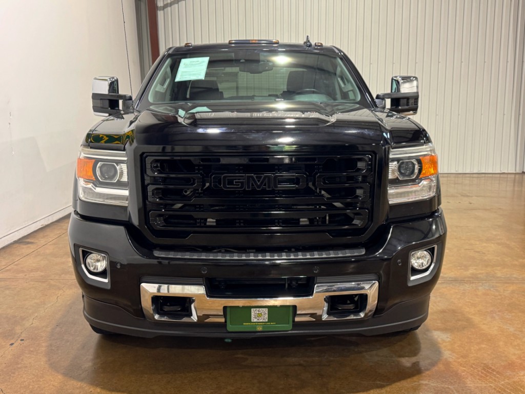 2016 GMC Sierra 3500 Image 2