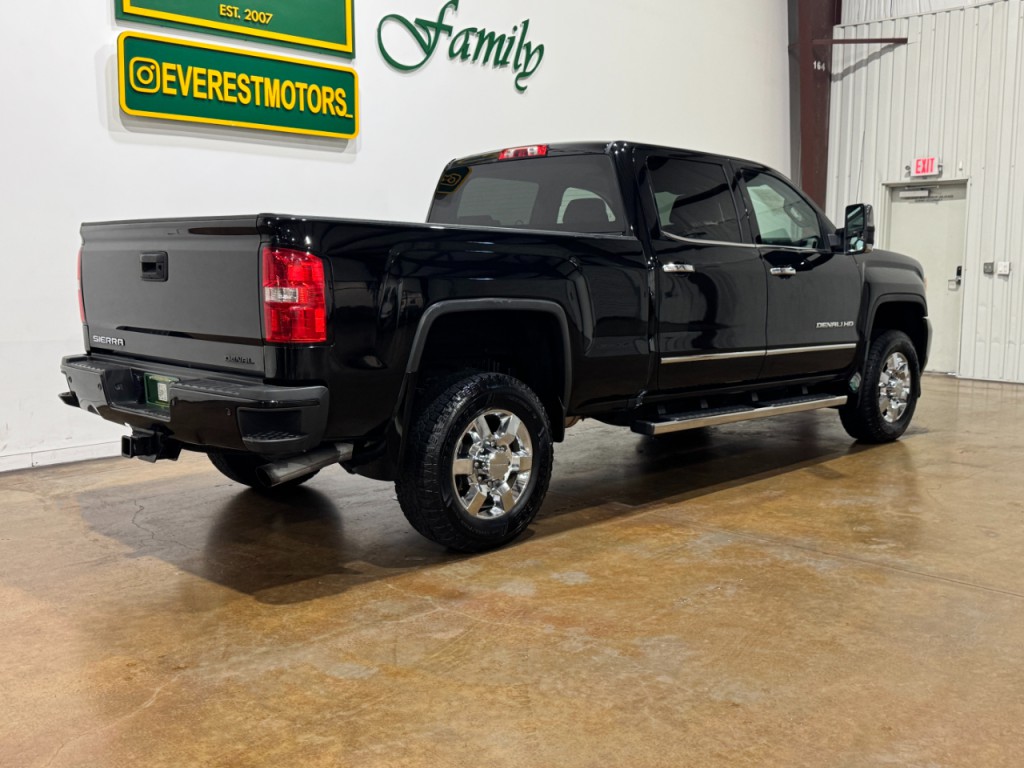 2016 GMC Sierra 3500 Image 7