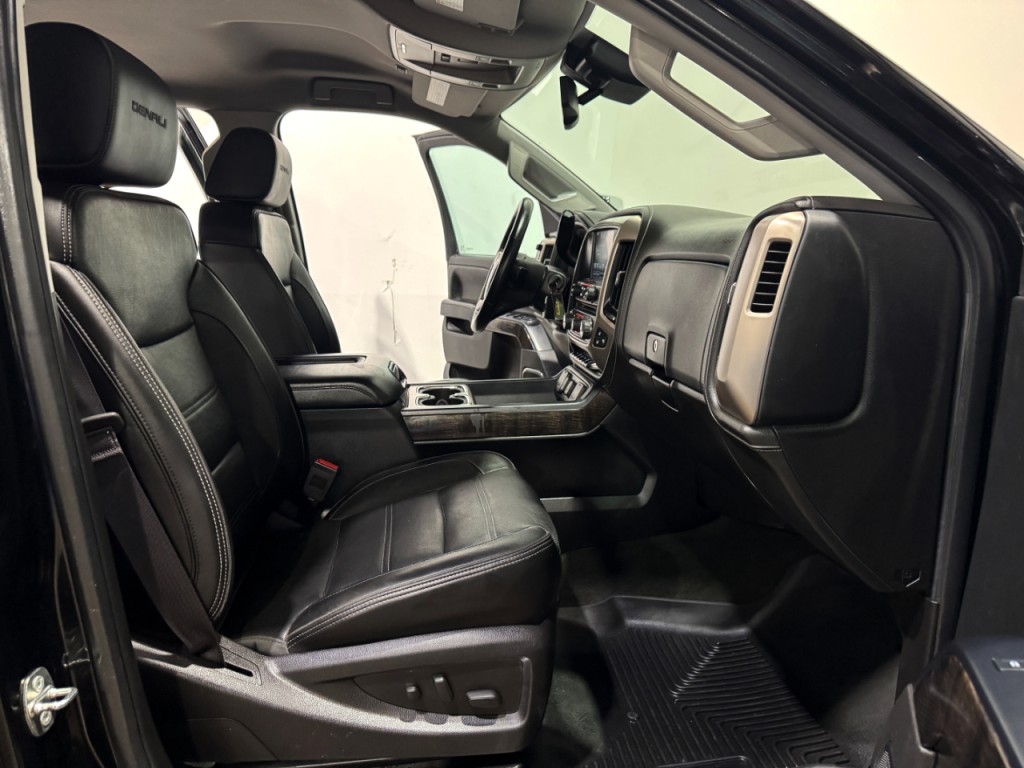 2016 GMC Sierra 3500 Image 12