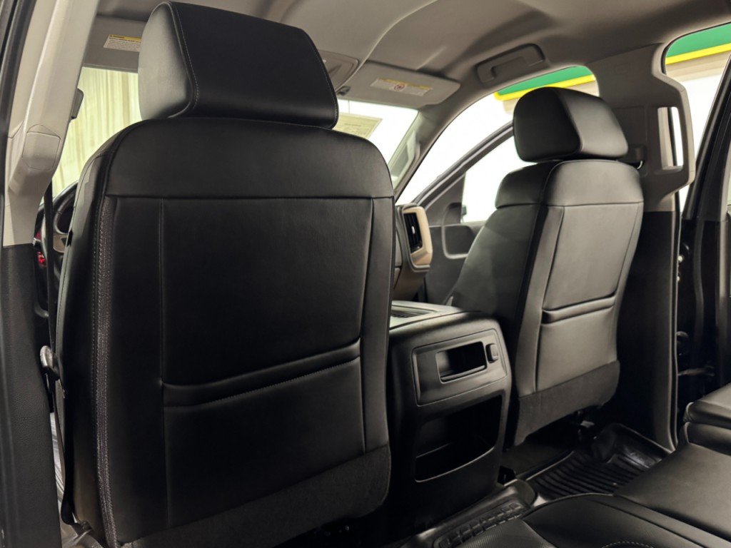 2016 GMC Sierra 3500 Image 17