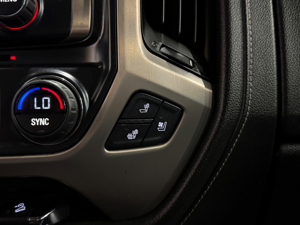2016 GMC Sierra 3500 Image 23
