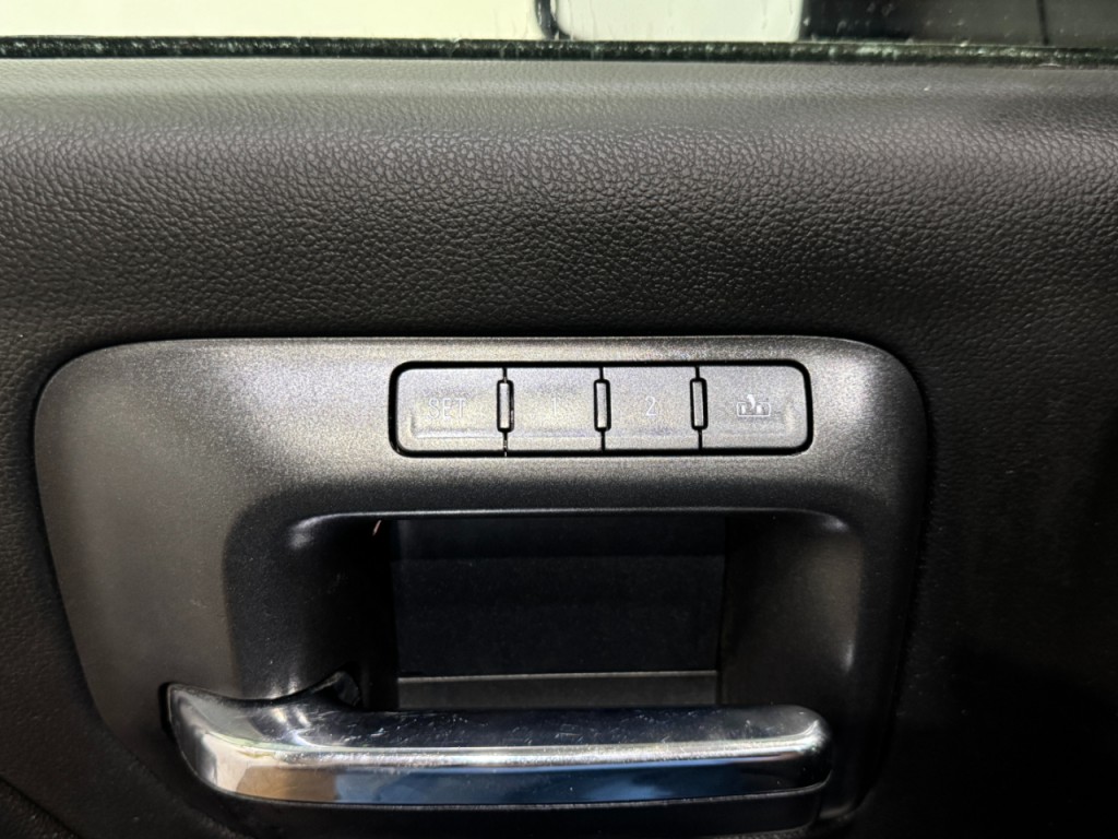2016 GMC Sierra 3500 Image 31