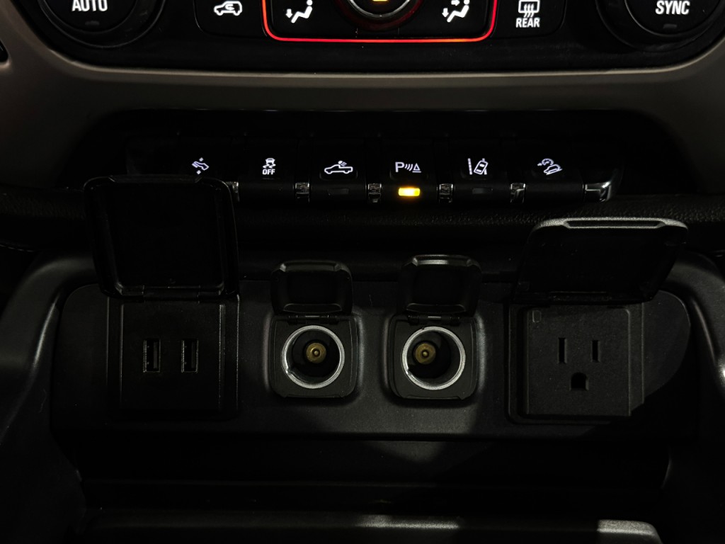2016 GMC Sierra 3500 Image 32