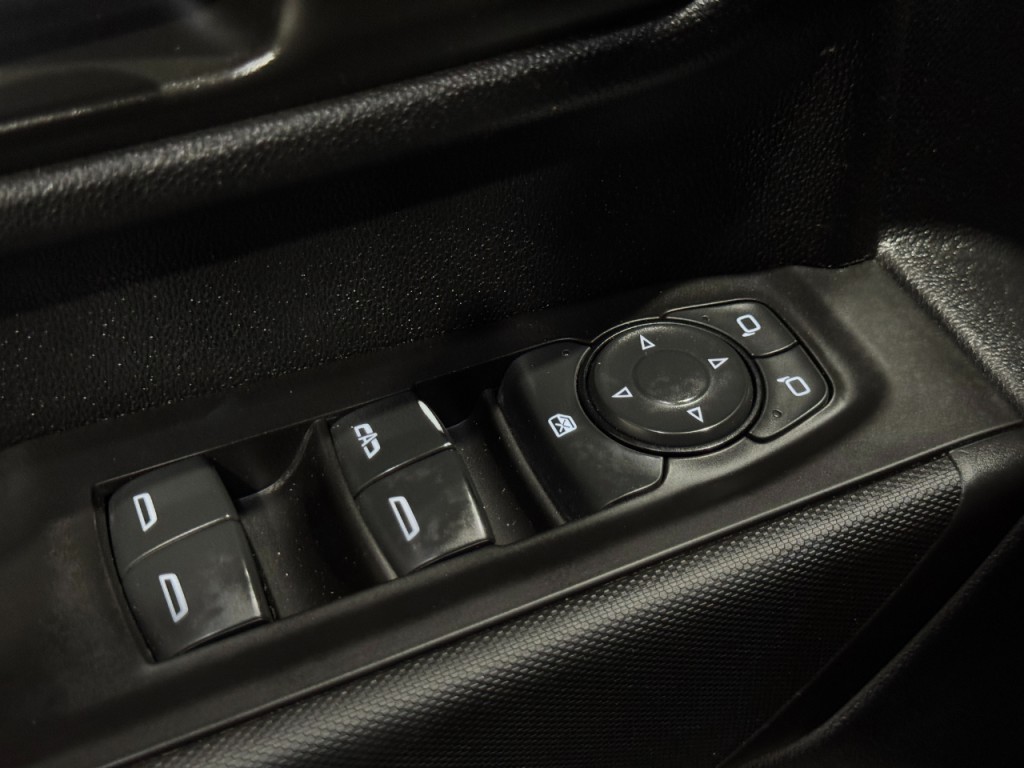 2021 Chevrolet Silverado 1500 Image 29