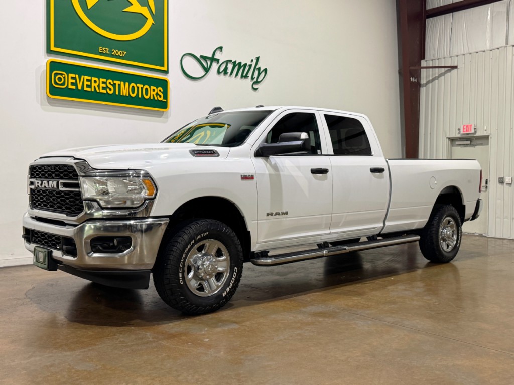 2022 RAM 2500 Image 3