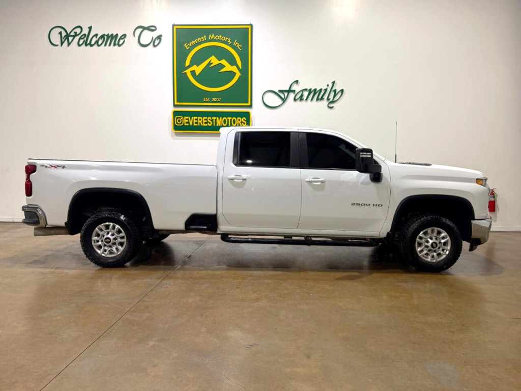 2021 Chevrolet Silverado 1500 Image 2