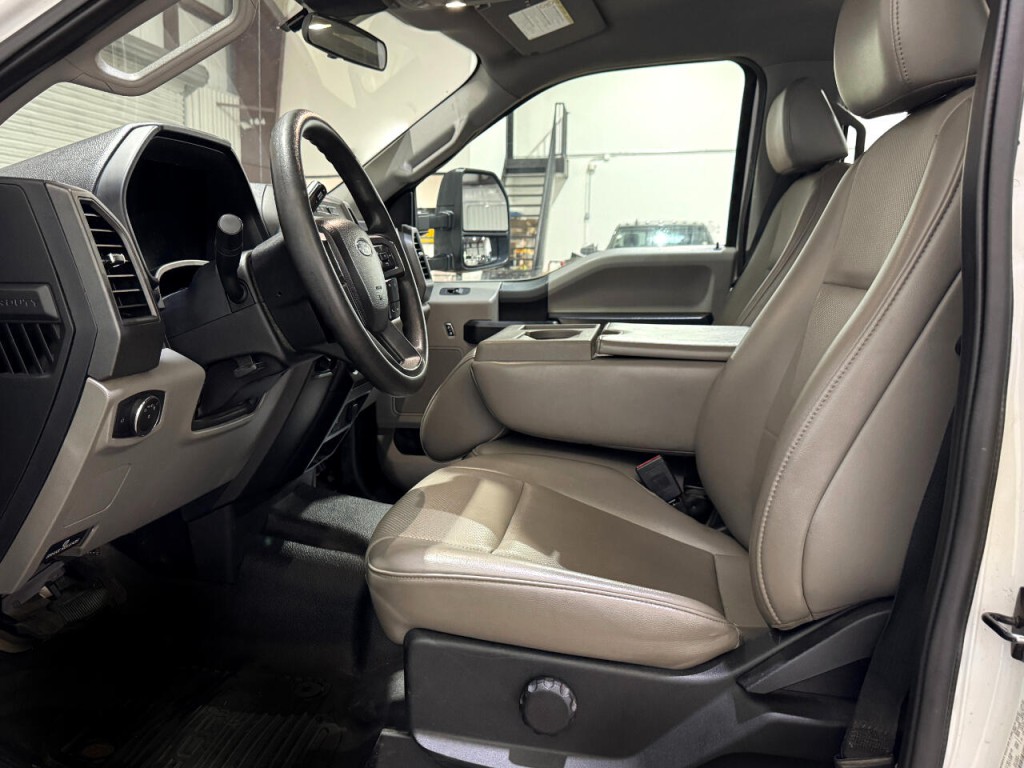 2020 Ford F-350 Image 4