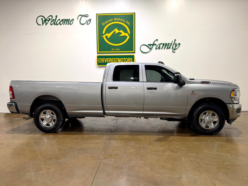 2023 RAM 2500 Image 2
