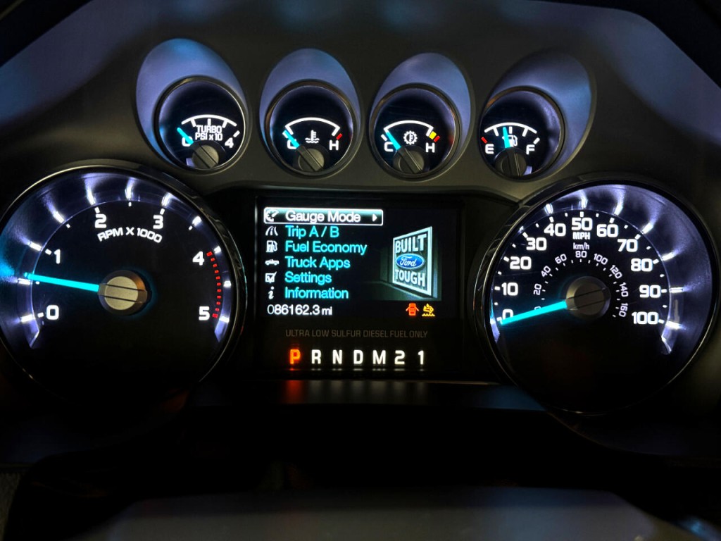 2015 Ford F-250 Image 7