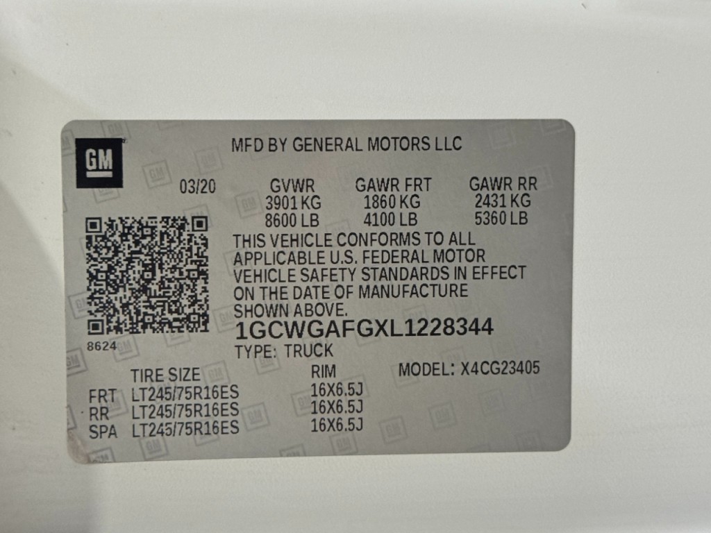 2020 Chevrolet Express Image 46