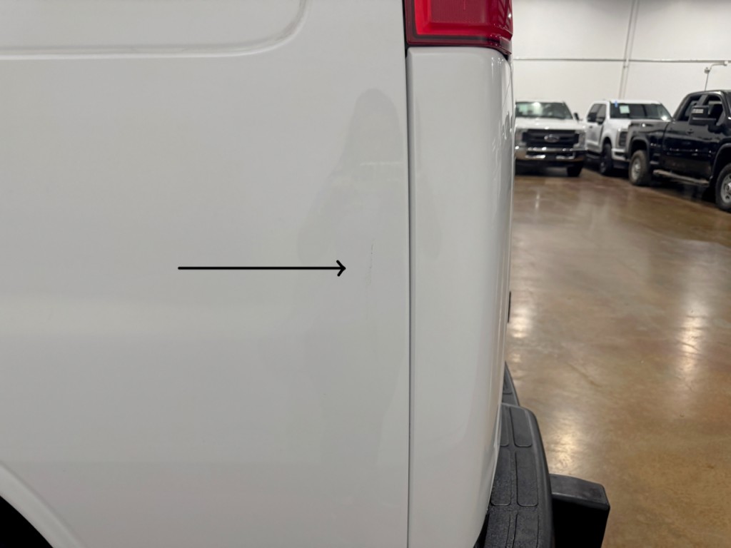 2020 Chevrolet Express Image 50