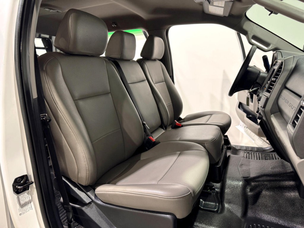 2021 Ford F-350 Image 18