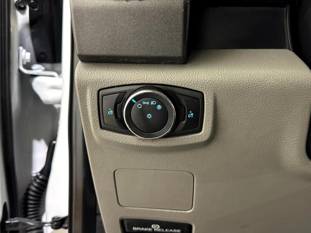 2021 Ford F-350 Image 31
