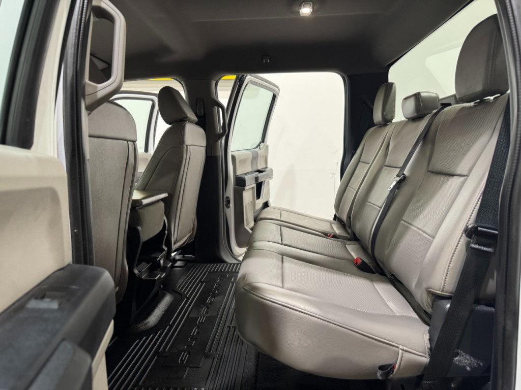 2022 Ford F-250 Image 16