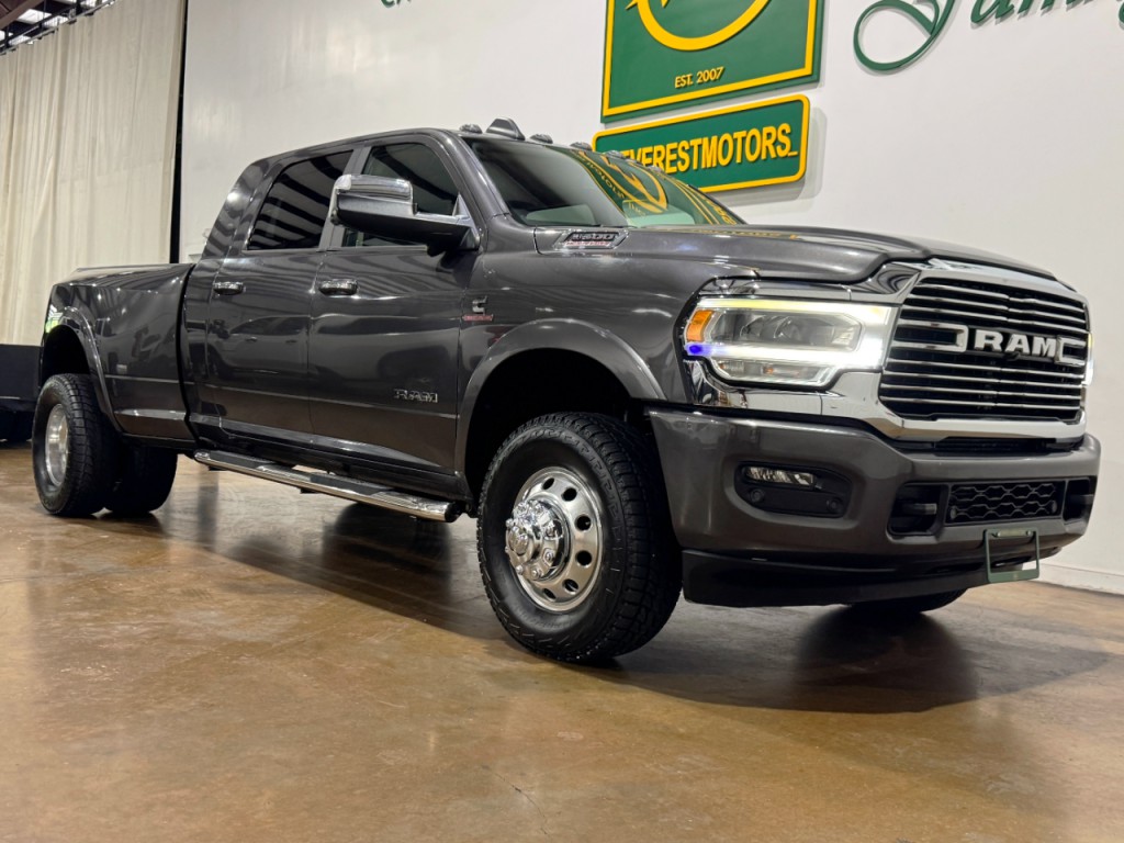 2020 RAM 3500 Image 2