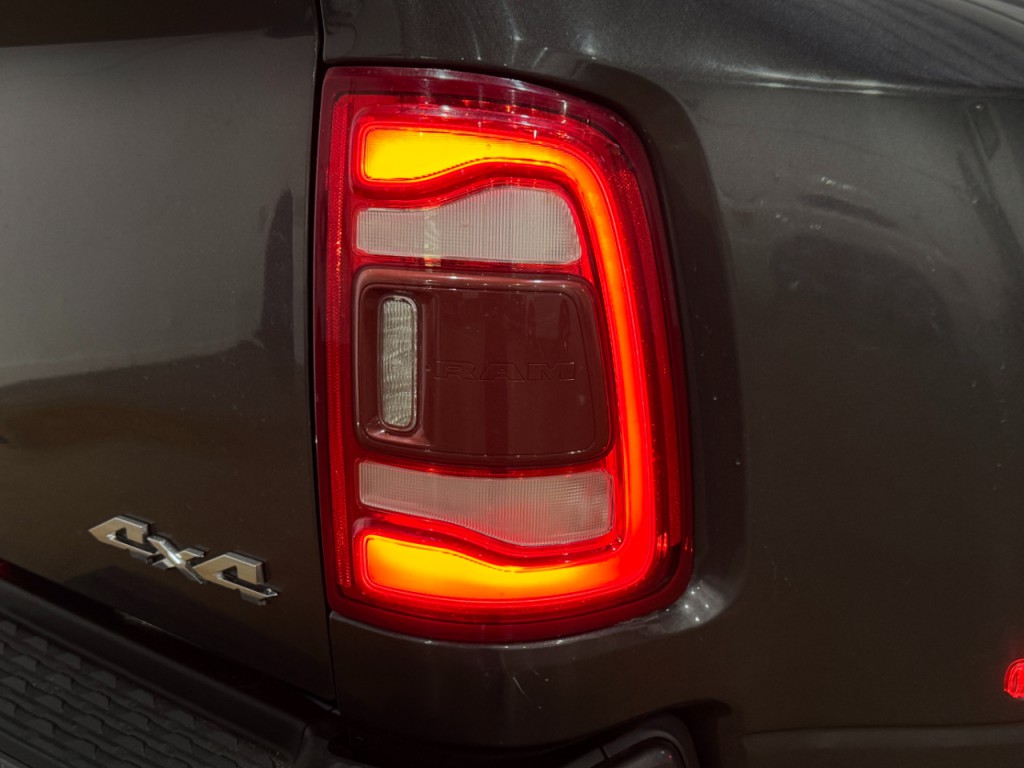 2020 RAM 3500 Image 19