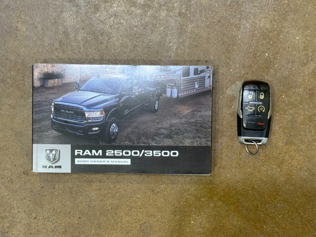 2020 RAM 3500 Image 21