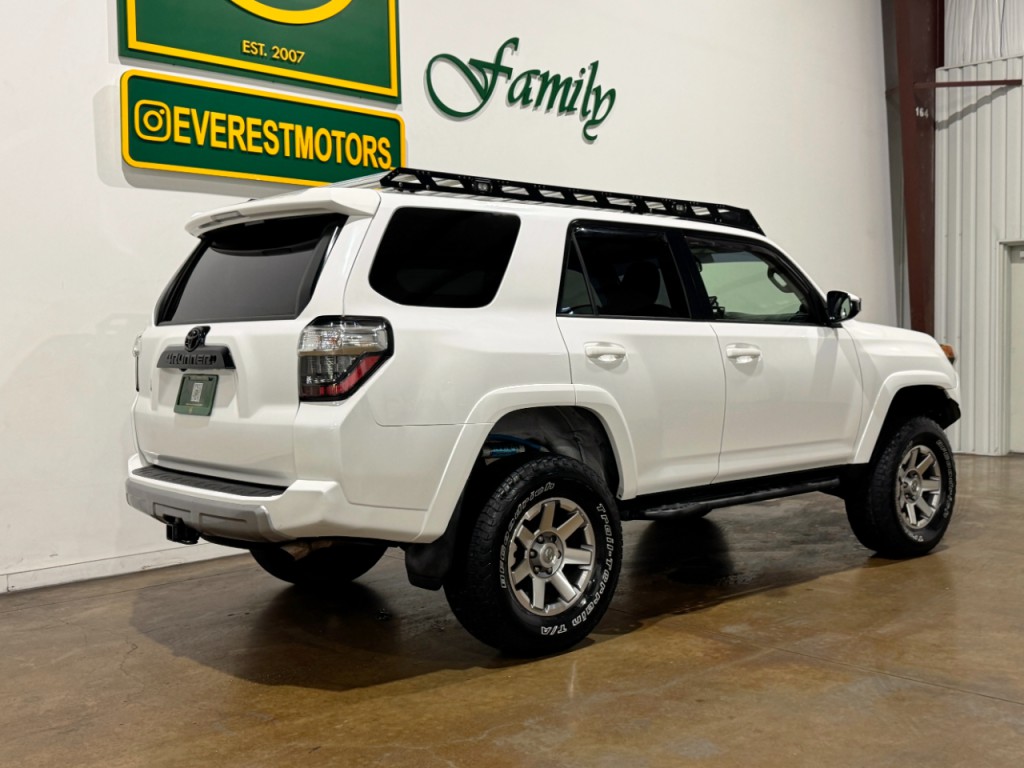 2016 Toyota 4Runner Image 7