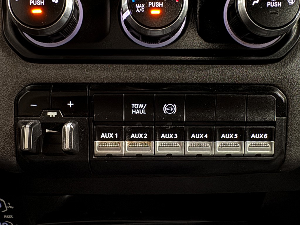 2023 RAM 5500 Image 20