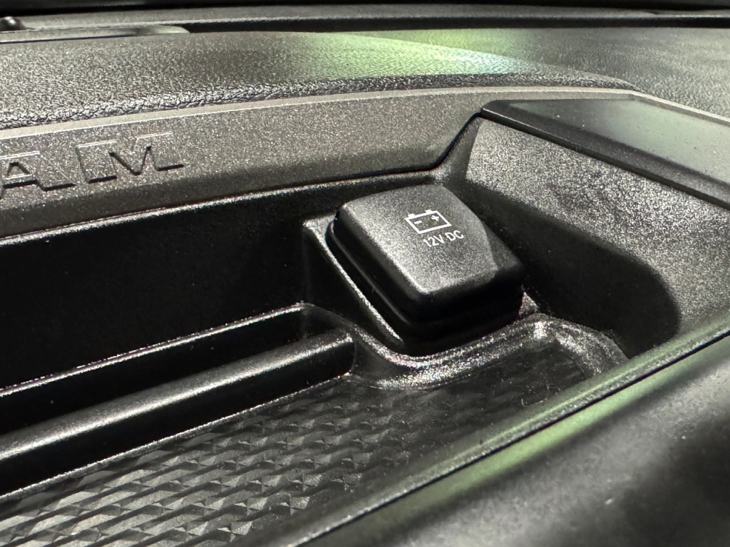 2023 RAM 5500 Image 23
