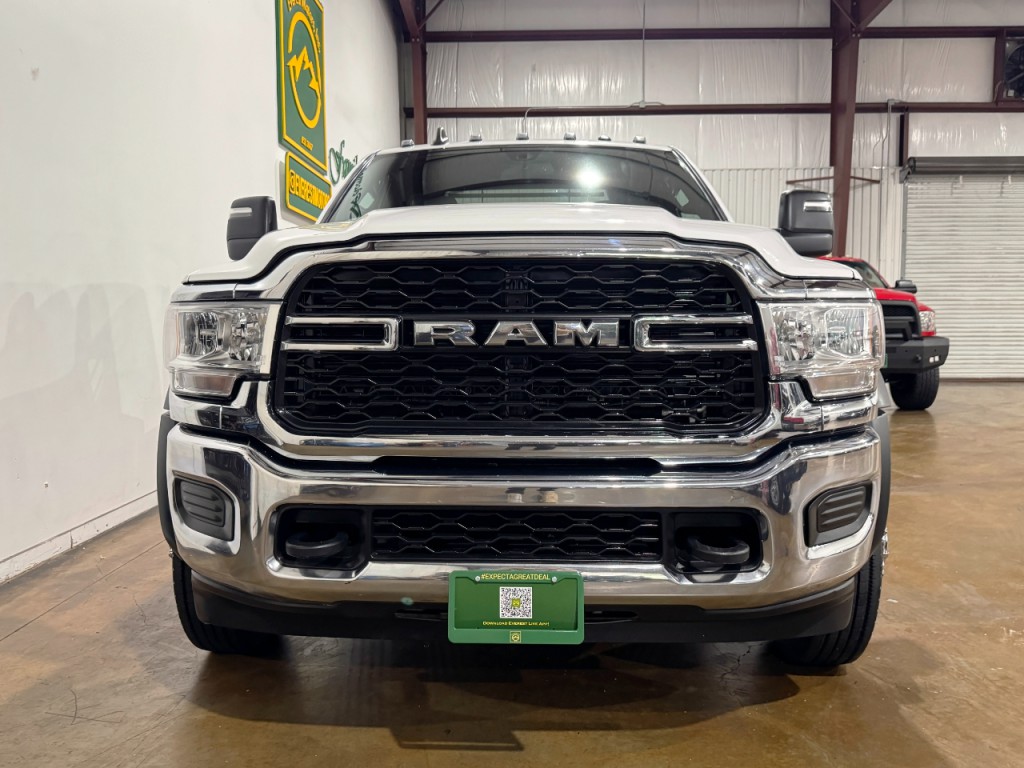 2023 RAM 5500 Image 46