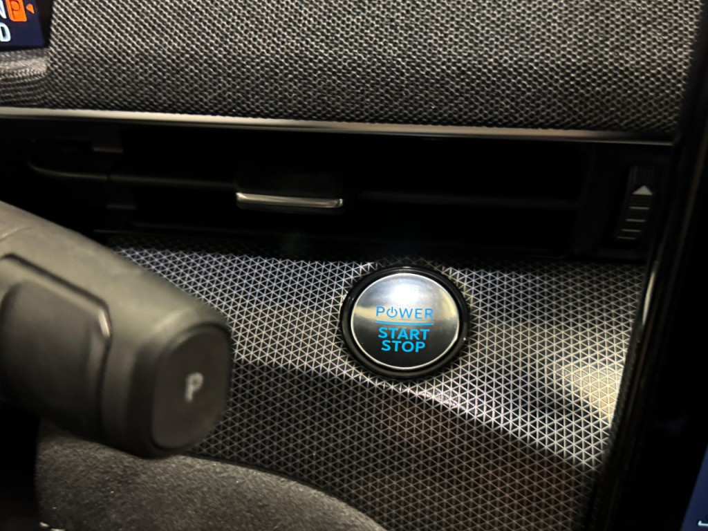 2025 Ford Mustang Image 22