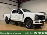 Image for 2023 Ford F-250 STX CREWCAB SHORTB 7.3L V8 GODZILLA GAS 1OWNER ID: 6860832
