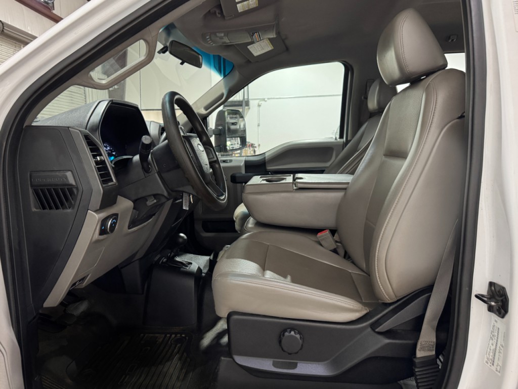 2019 Ford F-350 Image 6