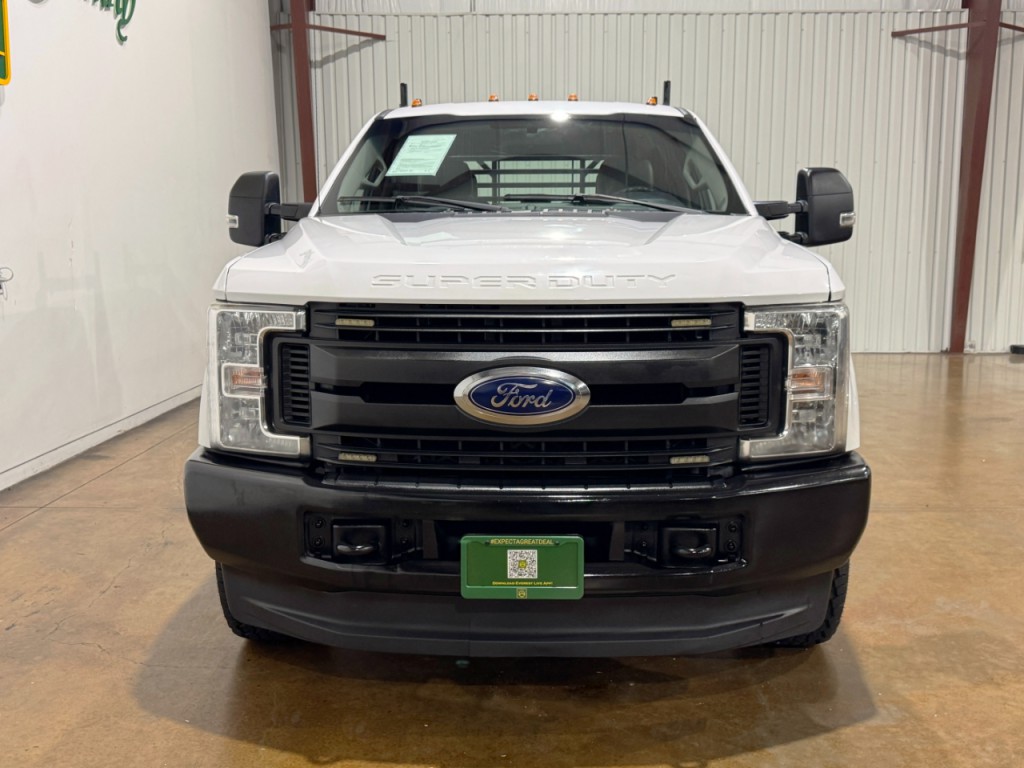 2019 Ford F-350 Image 2