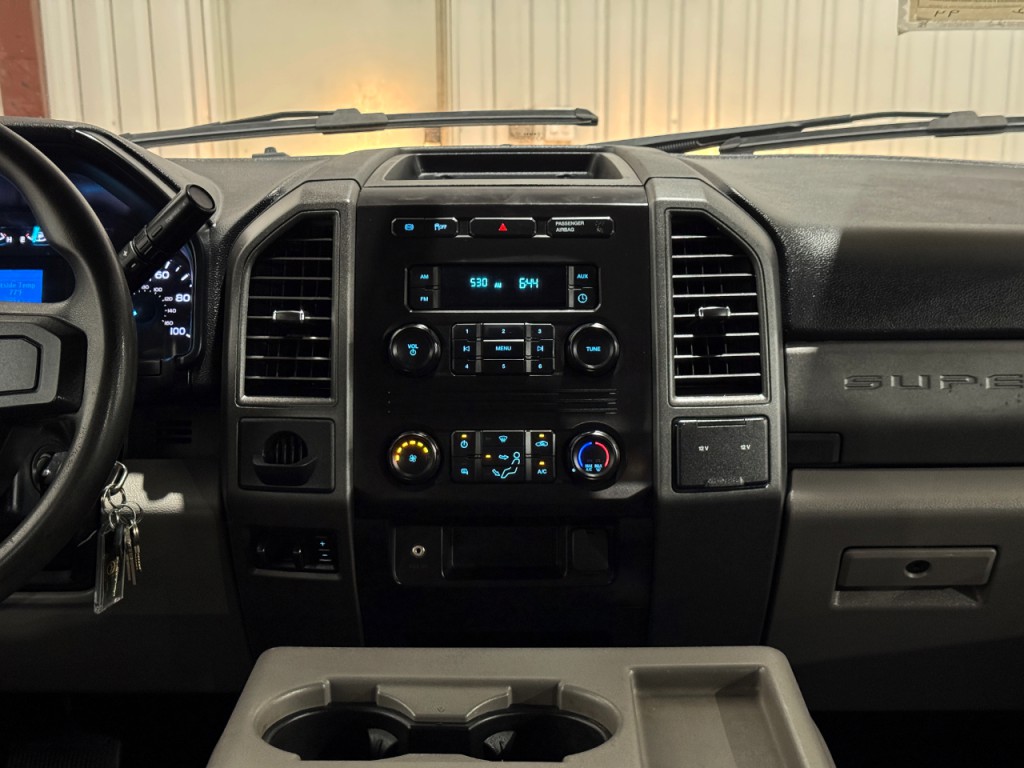 2019 Ford F-350 Image 21