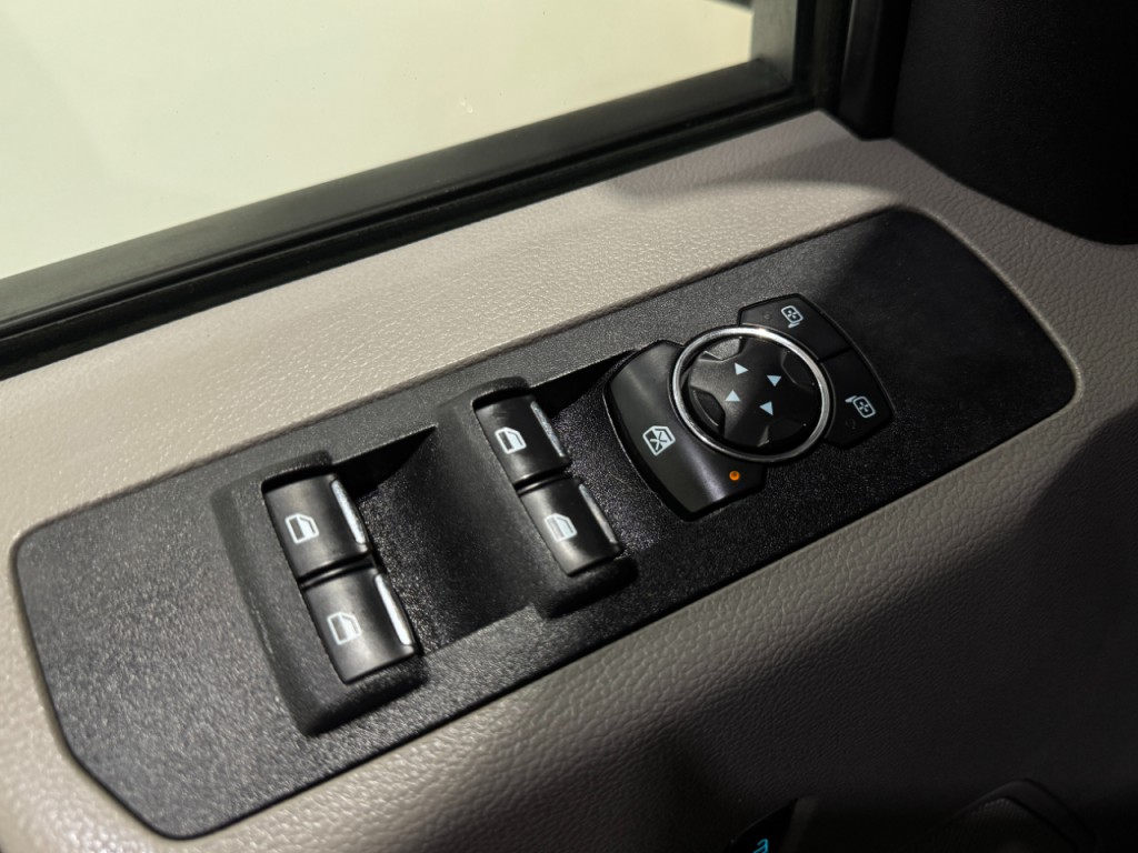 2019 Ford F-350 Image 30