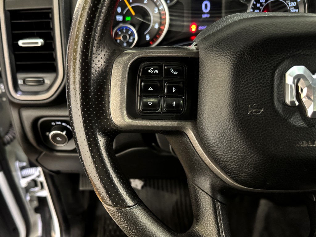 2022 RAM 3500 Image 6
