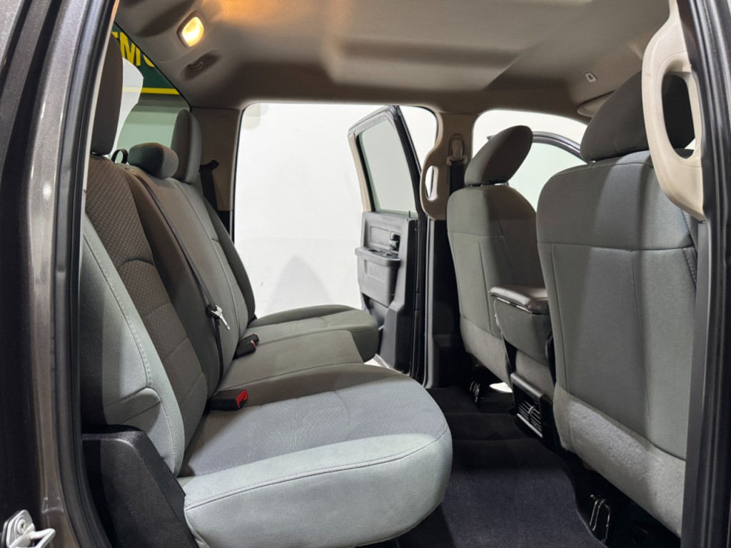 2018 RAM 2500 Image 15