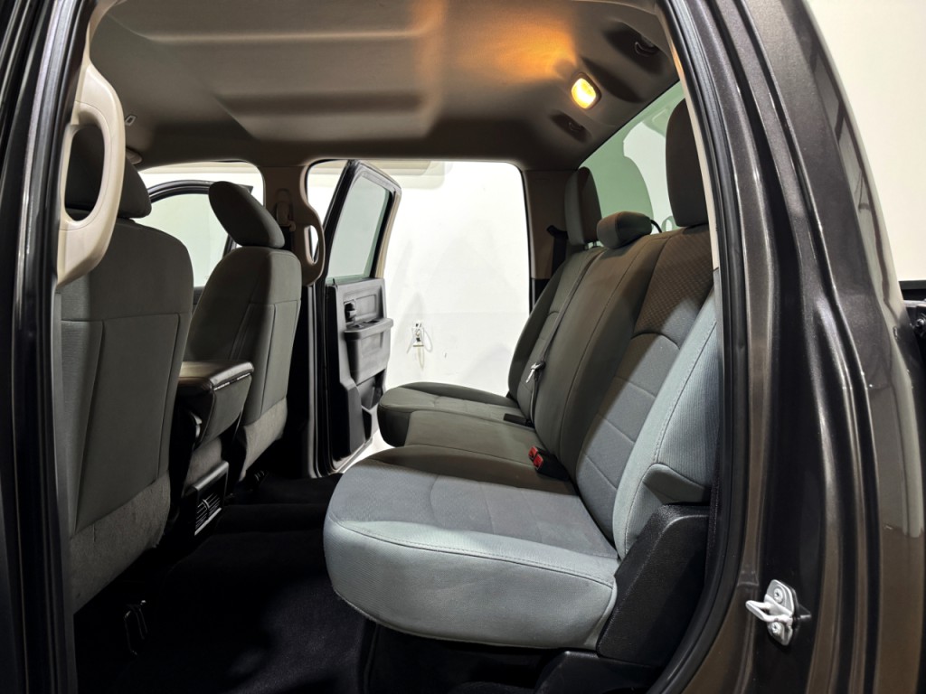 2018 RAM 2500 Image 16