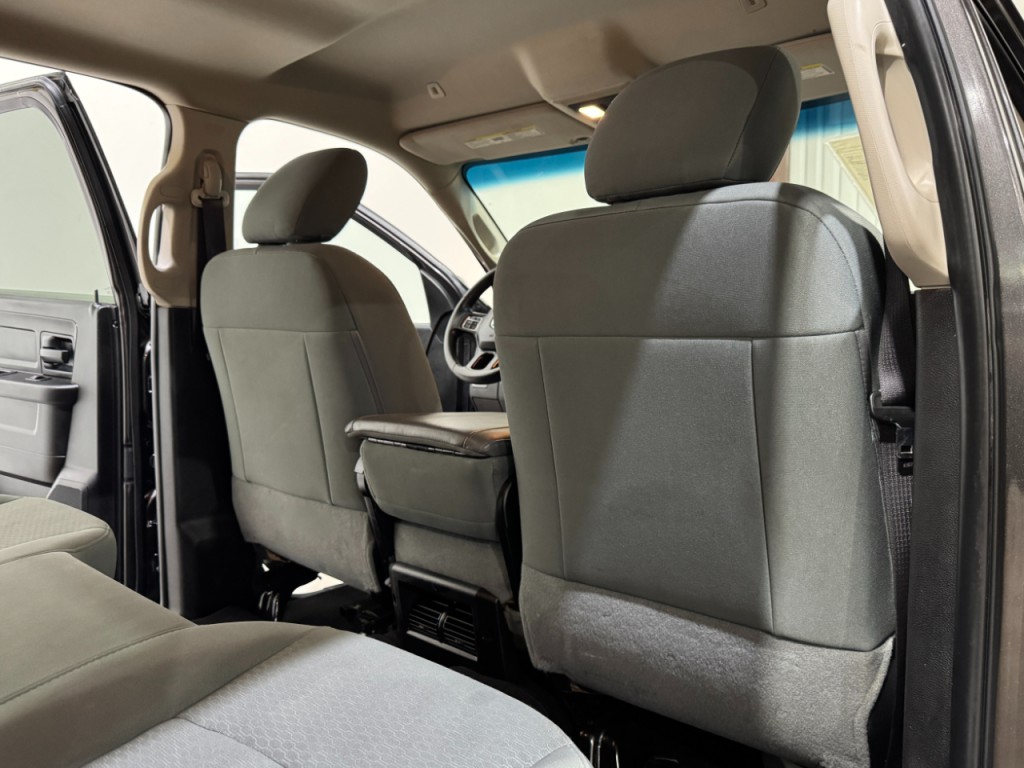 2018 RAM 2500 Image 17