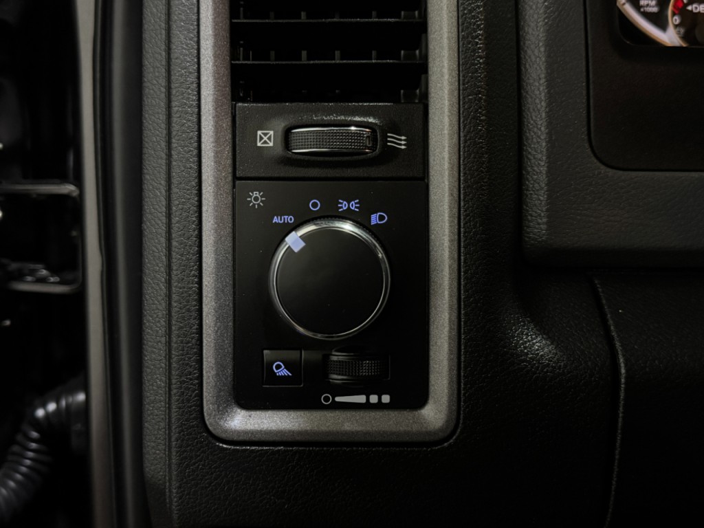 2018 RAM 2500 Image 27