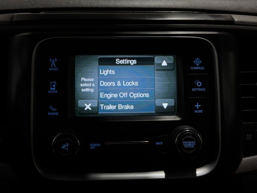 2018 RAM 2500 Image 36