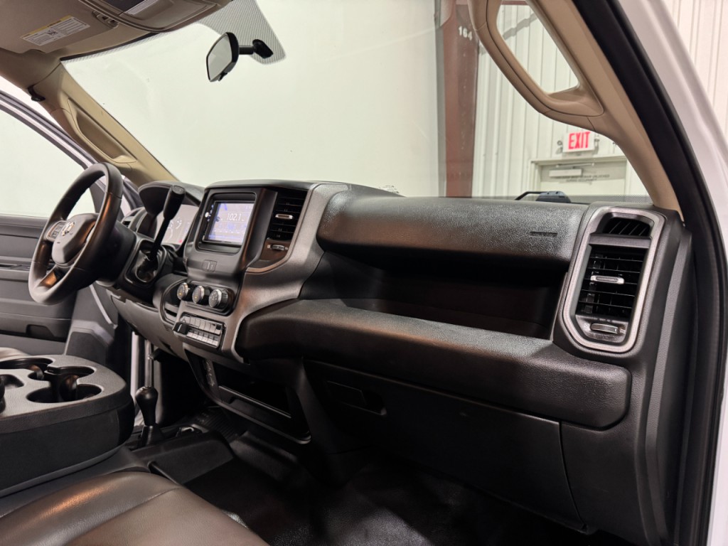 2020 RAM 5500 Image 11