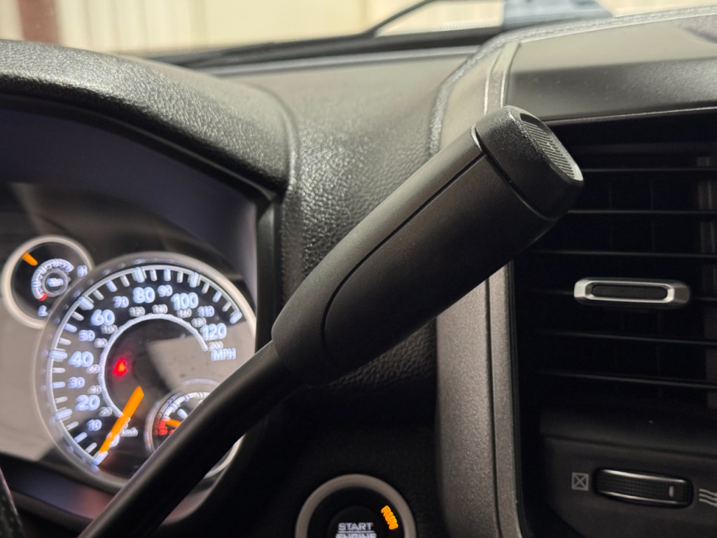 2020 RAM 5500 Image 25