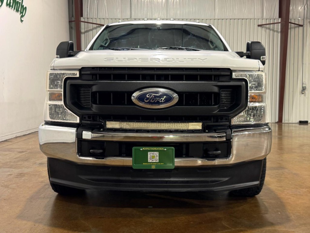 2020 Ford F-350 Image 2